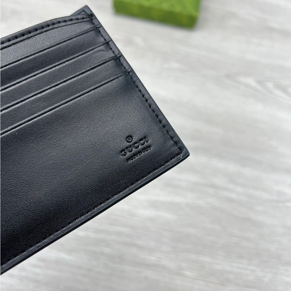 Gucci Wallets - Picture 9 of 9
